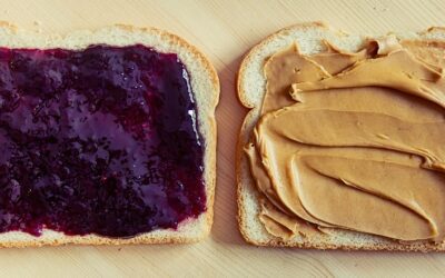Using Abstraction and Encapsulation to Make Sandwiches Rule!
